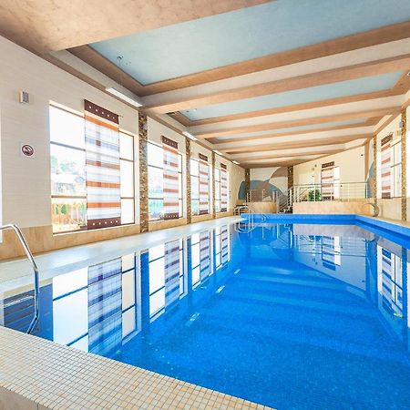 Hotel Olivia Medical Spa Skomielna Czarna エクステリア 写真