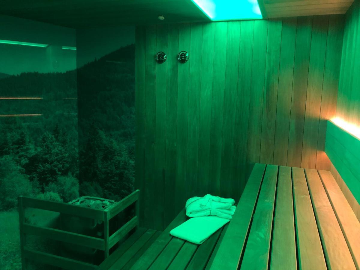Hotel Olivia Medical Spa Skomielna Czarna エクステリア 写真