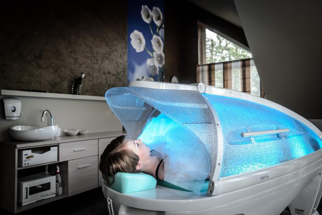 Hotel Olivia Medical Spa Skomielna Czarna エクステリア 写真